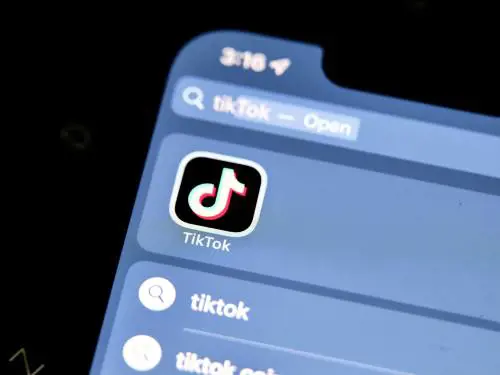 Tik Tok, cos’è il filtro "Bold Glamour" che divide il web