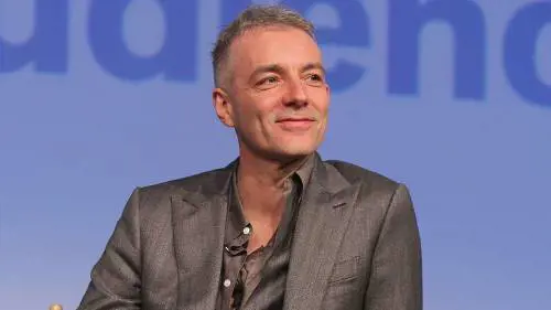 Addio a Steve Mackey, è morto lo storico bassista dei Pulp: aveva 56 anni