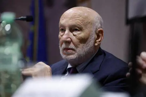 La morte di De Masi, il sociologo comunista che ha inventato il reddito grillino