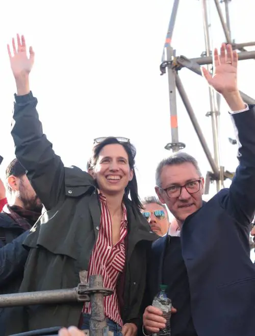 Mobilitati governatori, piazza e Cgil. Esulta la sinistra dopo la guerriglia