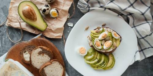 Avocado, tutte le proprietà e i benefici per gli over