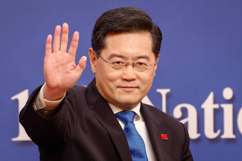 Il ministro cinese sparito e la tresca con la reporter (premiata da Mattarella)