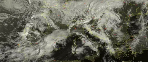 Altro che sole, fate attenzione alle piogge: meteo ingannevole