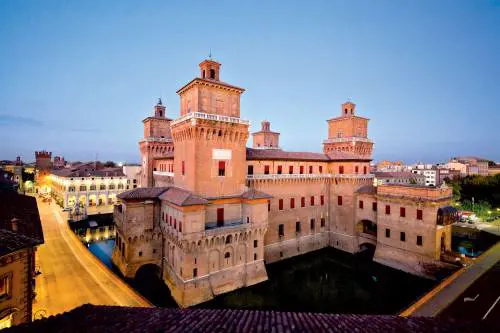 Mosaico Emilia Romagna: Motor Valley, cultura, storia, arte e tradizione  culinaria