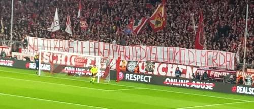 Gli insulti del Bayern a Piantedosi e gli attacchi dell'Spd: i tedeschi difendono il tifo violento