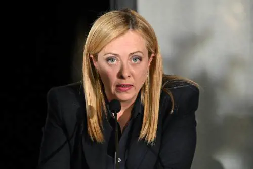 Folle narrazione sulla Meloni