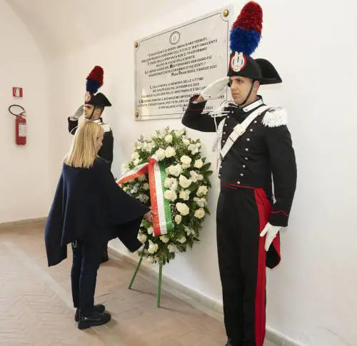 Non solo la pietà, per fermare le stragi in mare serve la forza