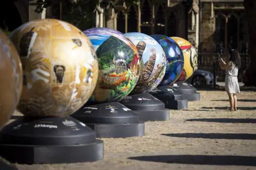 La necessità di riequilibrare il mondo tra globalizzazione e valori locali