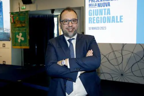 Forza Italia in campo per salvare i cantieri e la Borsa di Milano