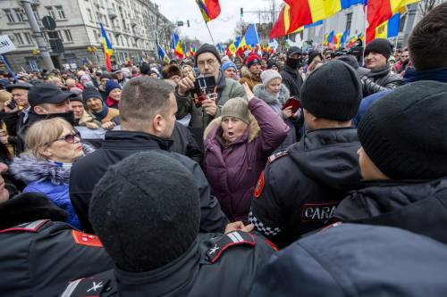 Nuovi scontri tra polizia e manifestanti filo russi: la Moldavia ribolle