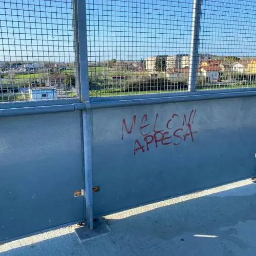 La scritta-choc apparsa a Riccione nelle scorse ore