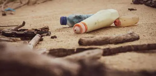 Tutte le bufale sulla plastica degli ecologisti ideologizzati