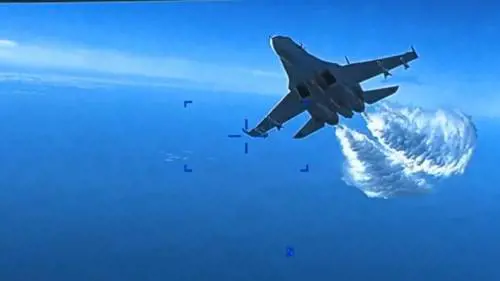 Ecco cosa rivela il video dell'intercettazione del drone Usa