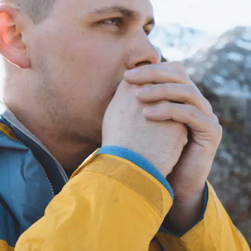 Geloni, i rimedi naturali per combatterli