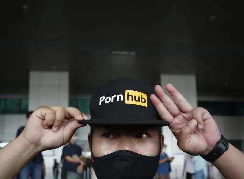 Pornhub al re della cannabis. Così nasce il colosso del vizio