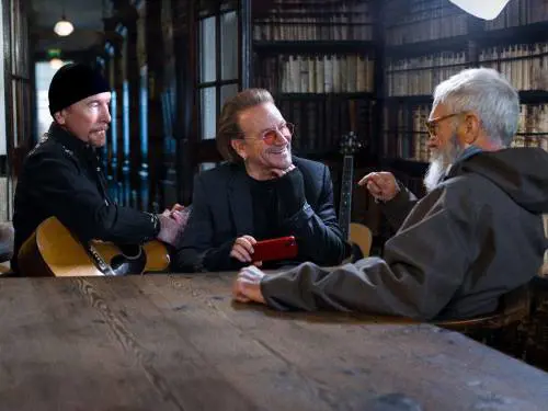 Bono & The Edge, il docufilm su Disney+ celebra la leggenda degli U2