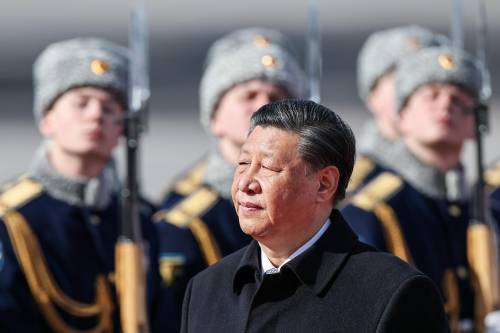 La crisi economica e la trappola sui progetti di Xi: perché la Cina non corre più