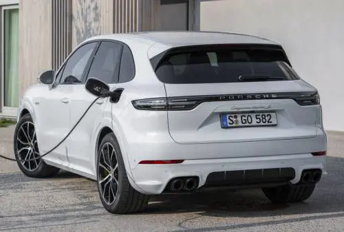 I migliori SUV ibridi plug-in: guarda la gallery