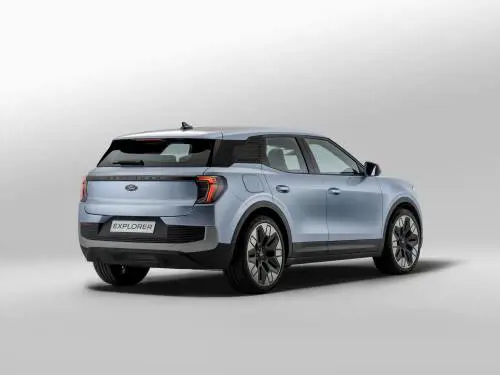 Le foto del nuovo Ford Explorer 2023