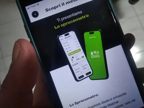 Sprecometro, in 5 minuti l'app calcola il cibo gettato via