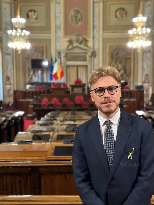 L'ex Iena La Vardera chiede il test tossicologico a tutti i deputati dell'Ars