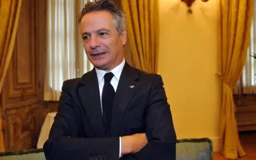 Psicodramma Mps. L'ex banca rossa finita nelle mani del centrodestra