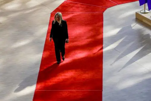 "Mi aspetto passi concreti dall'Ue". Meloni detta la linea sull'immigrazione