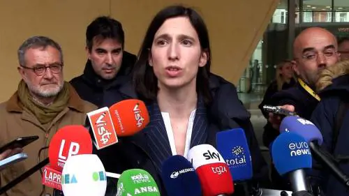 Schlein moltiplica le corrrenti dem che voleva chiudere ecco i neo-ulivisti