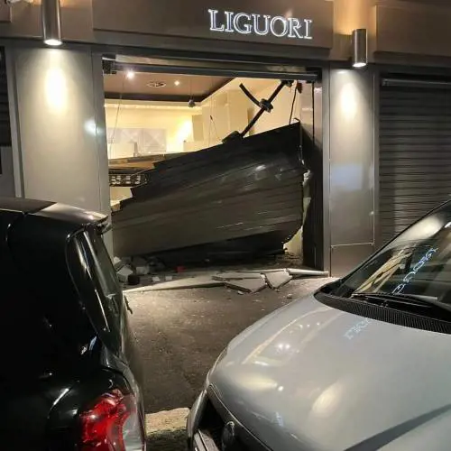 La gioielleria di Vigna Stelluti (Foto del consigliere XV Municipio Max Petrassi)