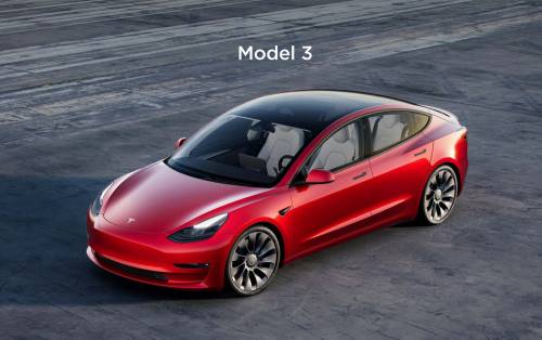 Auto elettriche in autostrada: la prova dei 300 km senza ricaricare con una Tesla Model 3