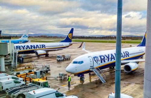 Litiga per il bagno, imprenditore viene bandito a vita dai voli Ryanair