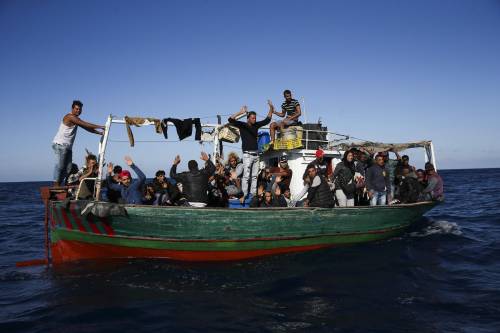 Nodo Tunisia, accoglienza e trasferimenti: i punti del dossier migranti