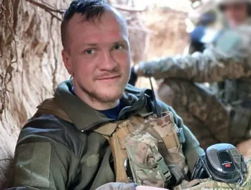 Morto in guerra Vitalii Merinov: chi era il campione mondiale di kickboxing 