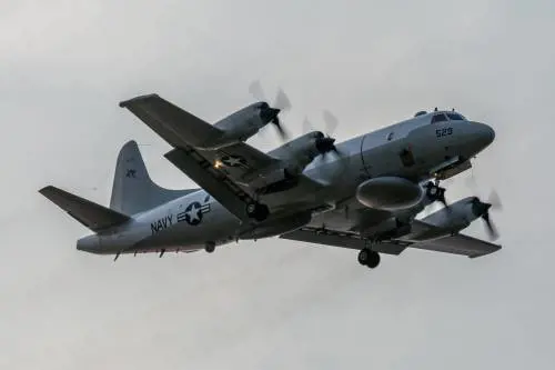 "Respinto aereo spia Usa". Alta tensione tra Washington e Teheran