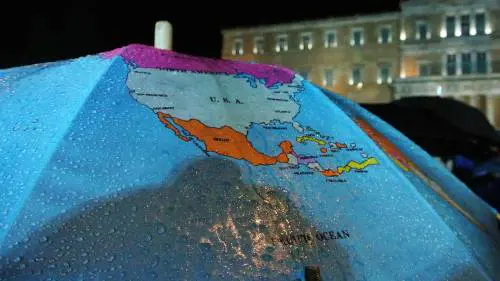 Blitz di Xi e Putin ai confini Usa: l'ingerenza che fa infuriare Biden
