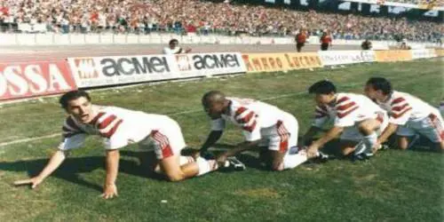 San Siro 1994, quando tutti conobbero il trenino del Bari 