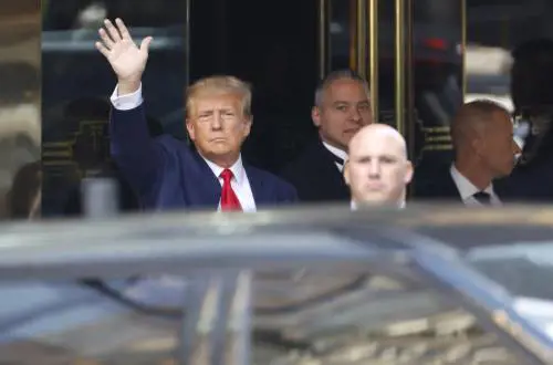 Trump a giudizio: le foto della giornata in tribunale
