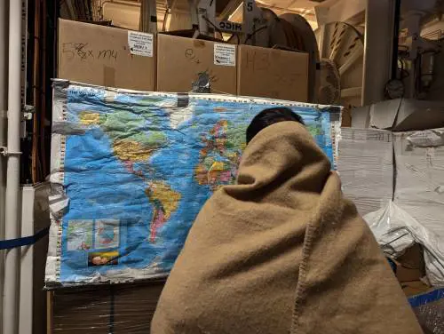 I pirati del mare della Geo Barents. La nave dei migranti non era in pericolo: soccorsa a forza