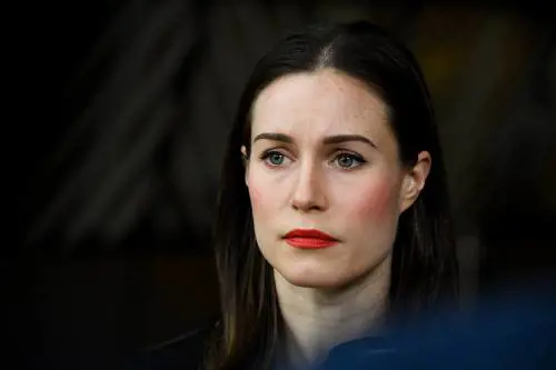 "È finita". Sanna Marin divorzia dal marito