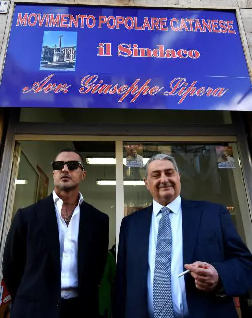 Fabrizio Corona entra in politica: candidato al Consiglio Comunale di Catania