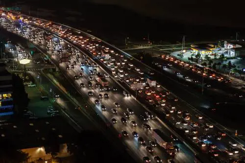 Arriva l'Opa su Autostrade? Il governo smentisce, ma...