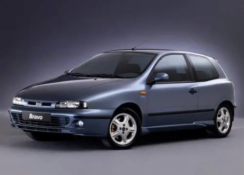 Fiat Bravo HGT, la compatta sportiva di fine secolo