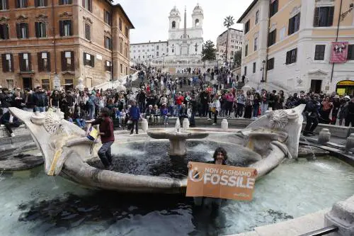 I blitz degli ecovandali? Danni per 300mila euro