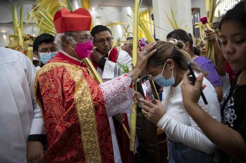 Cristiani perseguitati dai comunisti: la repressione silenziosa