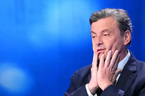 "Fantasmagorico partito di centro". Cosa c'è dietro il fallimento del Terzo Polo