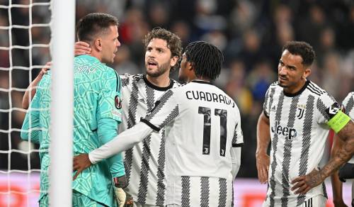 Juventus, paura per Szczesny: ecco cos'è successo in campo