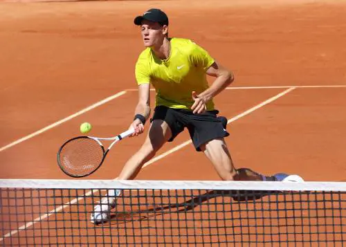 Montecarlo, Sinner e Musetti si sfidano ai quarti: quando e dove vedere il derby italiano