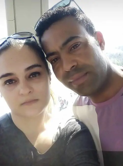 "Ti taglio la gola". Le minacce del marocchino nelle chat con la moglie