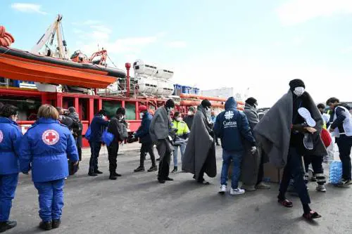 La sinistra contro i Cpr. Ma prima li finanziava: quei 72 milioni nel 2021