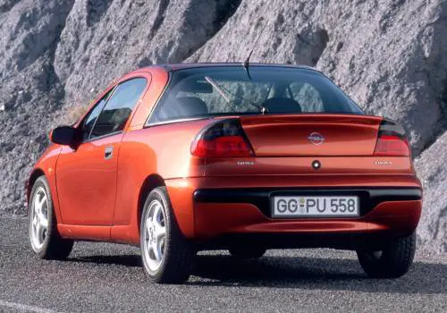 Opel Tigra, guarda la gallery